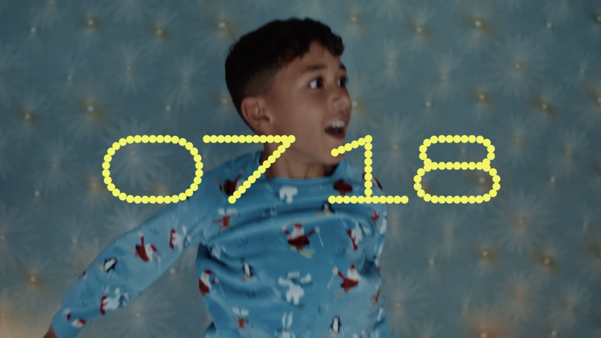 'The Christmas Double' TVC | EE